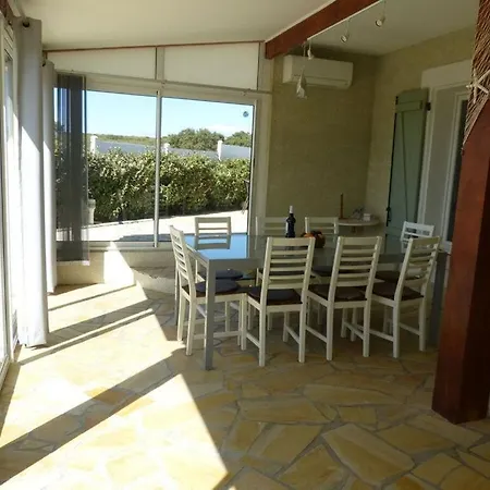 Vakantiehuis Mas Bellevue Comfortable Fleury (Aude)